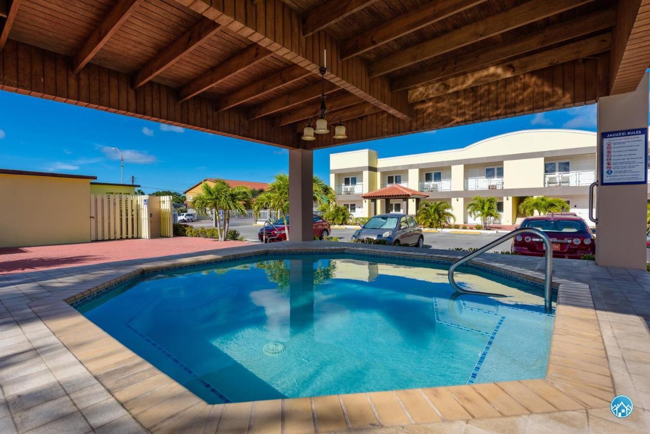 Aruba Condo The Pearl - At Eagle Beach - Minute Walk! パームビーチ エクステリア 写真